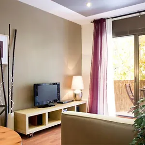 https://avinguda-gaudi-barcelonastuff-apartments.catalonia-hotels.com