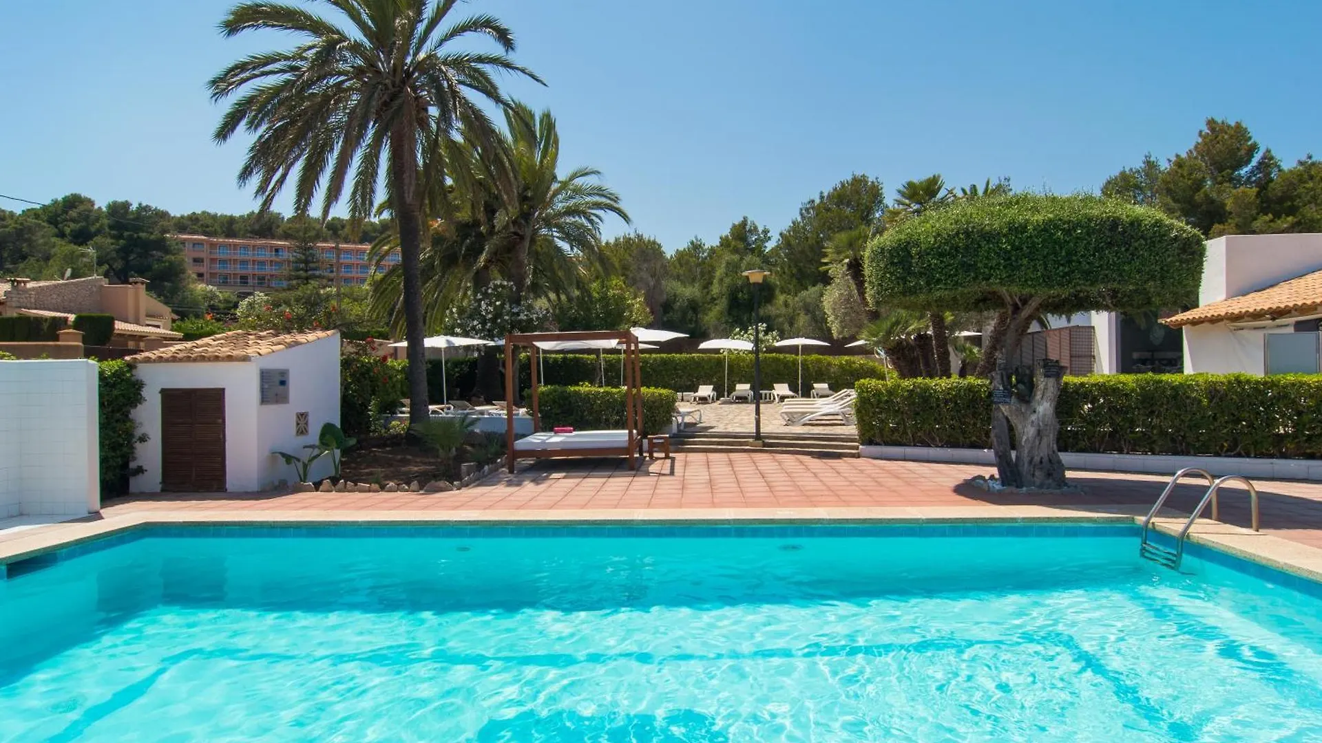 Hotel Na Taconera Font de sa Cala 4*,